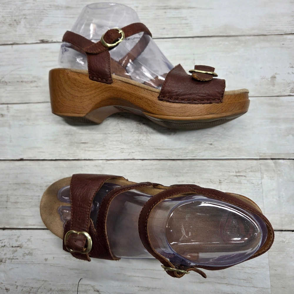 Dansko Thea Strappy Platform Wedge Sandals Women 38 Brown Leather Buckle Comfort